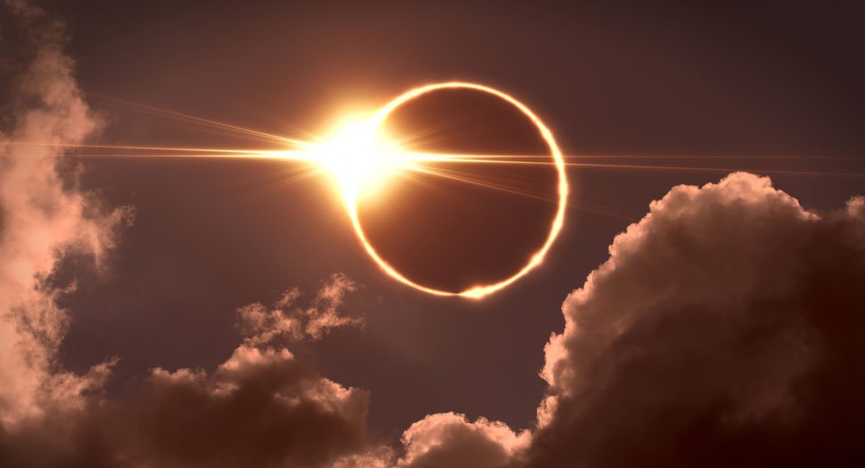 Dos and Don’ts of Watching a Solar Eclipse