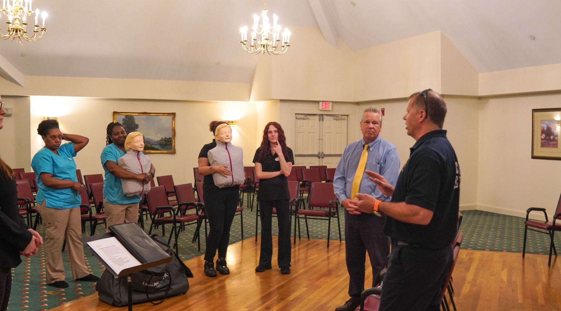 Thirwood Place News: Yarmouth FD Trains Thirwood Place Employees on Choke Safety