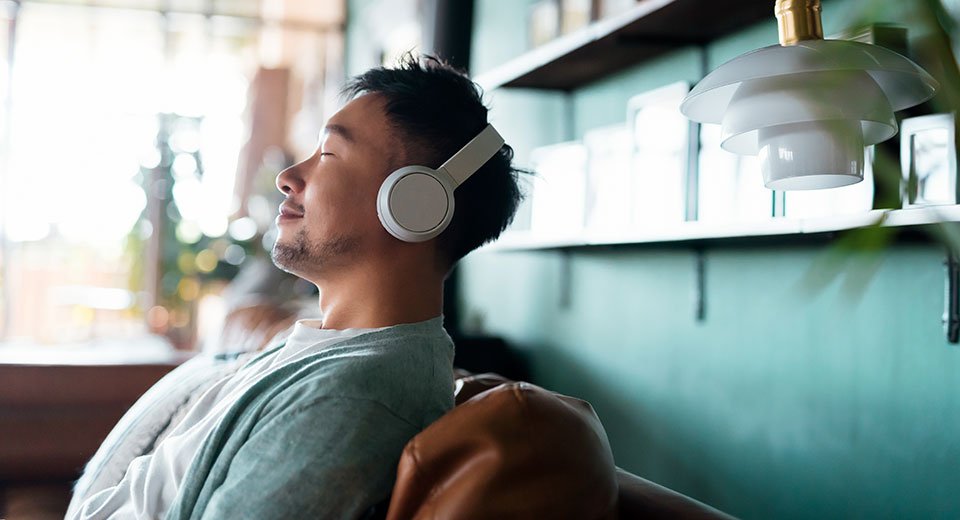 Listen up! Music has Fascinating Powers to Heal